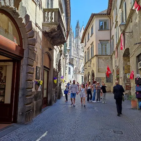 Carvajal Free Wi-fi E Netflix-centro Storico Orvieto
